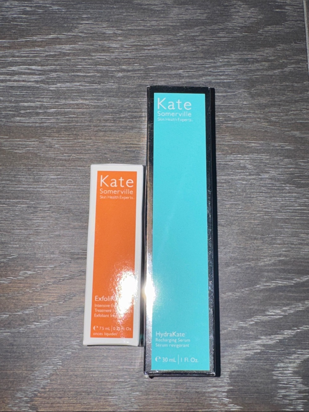 Kate Somerville HydraKate recharging serum 30ml & ExfoliKate .25 ml Set